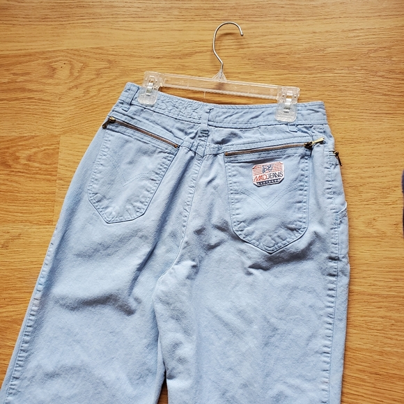 SOLD Vintage Mad Jean's - Picture 5 of 10
